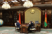 Лукашенко подписал указ о создании комиссии для работы с желающими вернуться на родину