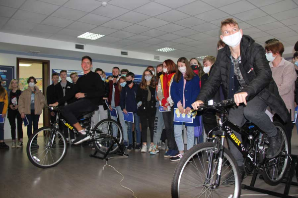 Полоцкие гимназисты посетили Информационный центр АЭС