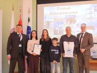 BelNPP honors talented children of its employees