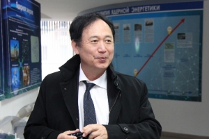 Пасол Японіі наведаў інфармацыйны цэнтр АЭС