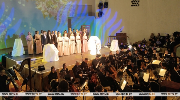 Международный пасхальный фестиваль "Летящие мгновения времени" открылся в Минске