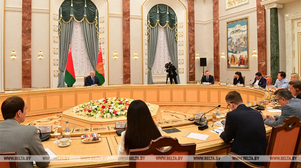Ядерный вопрос, прогноз по Украине и планы &quot;Вагнера&quot;. Главное из встречи Лукашенко с журналистами